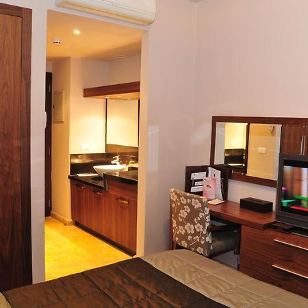 City Suite Hotel Beiroet Buitenkant foto