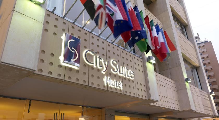 City Suite Hotel Beiroet Buitenkant foto
