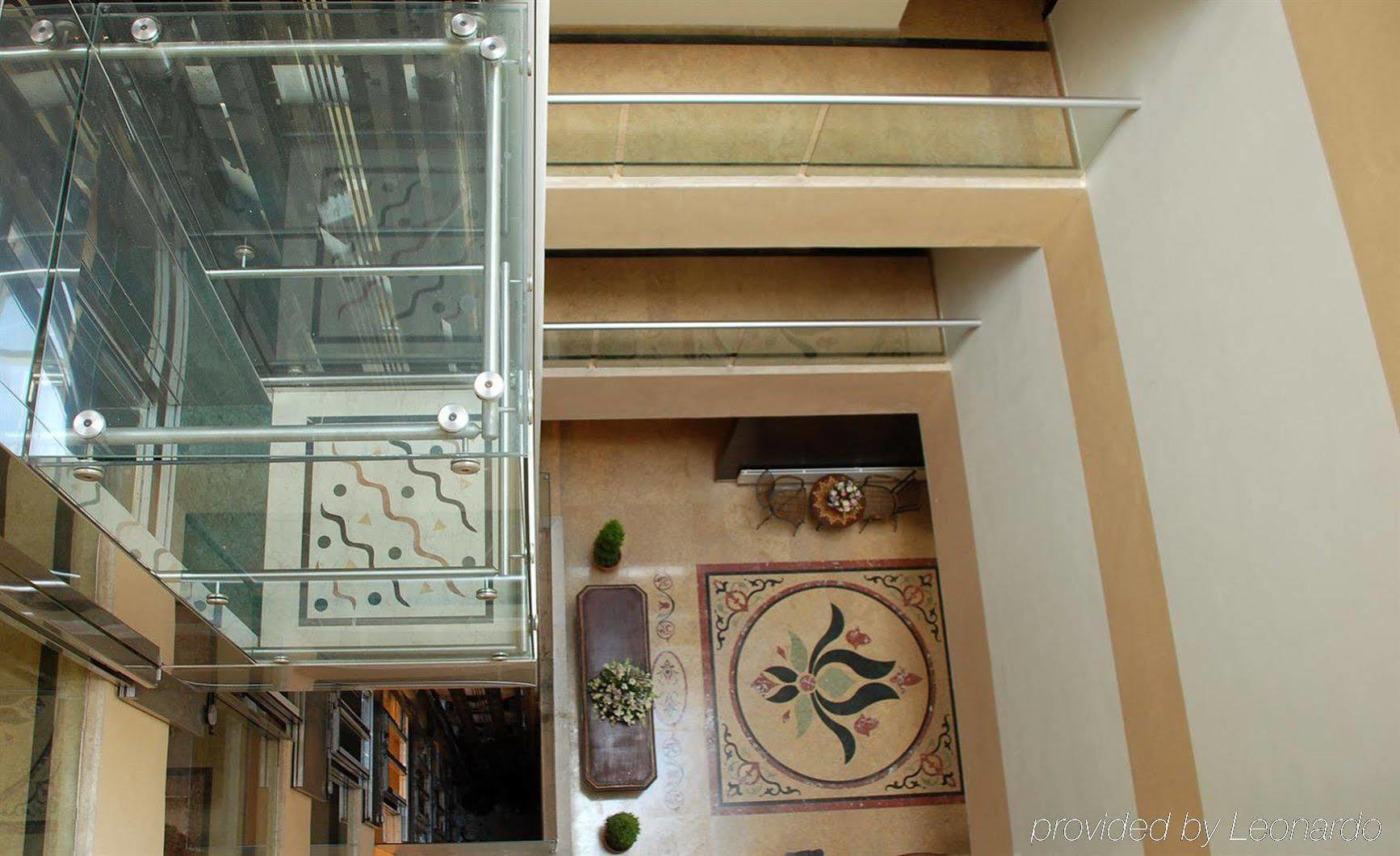 City Suite Hotel Beiroet Buitenkant foto
