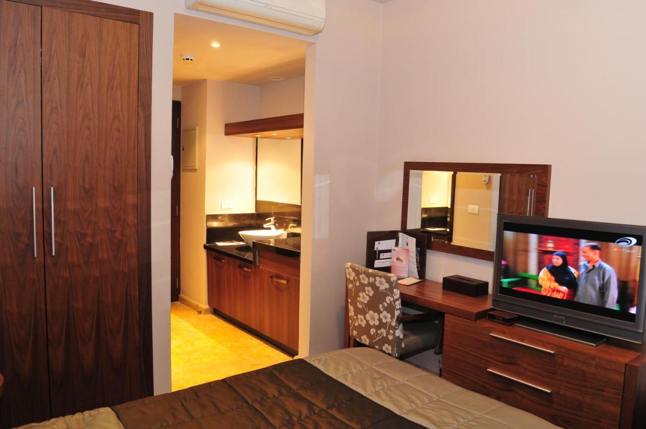 City Suite Hotel Beiroet Buitenkant foto